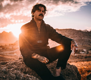 Dishonour ¼ Zip Fleece - black