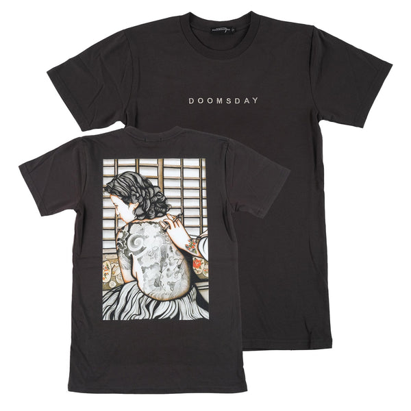 Veronica Donna Di Spalle Coal T-shirt