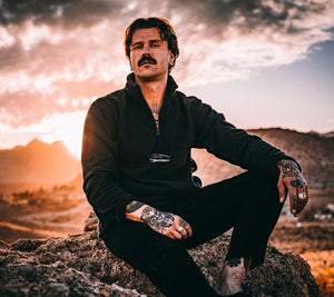 Dishonour ¼ Zip Fleece - black