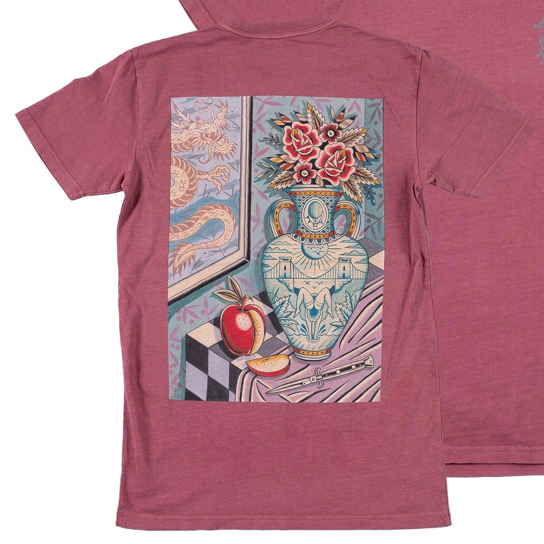 Vase Faded Red T-shirt