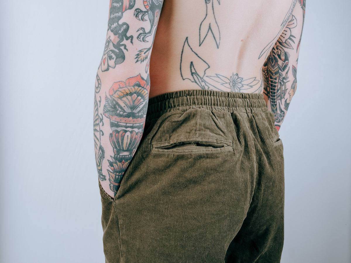 Doomsday Corduroy Shorts - Army Green
